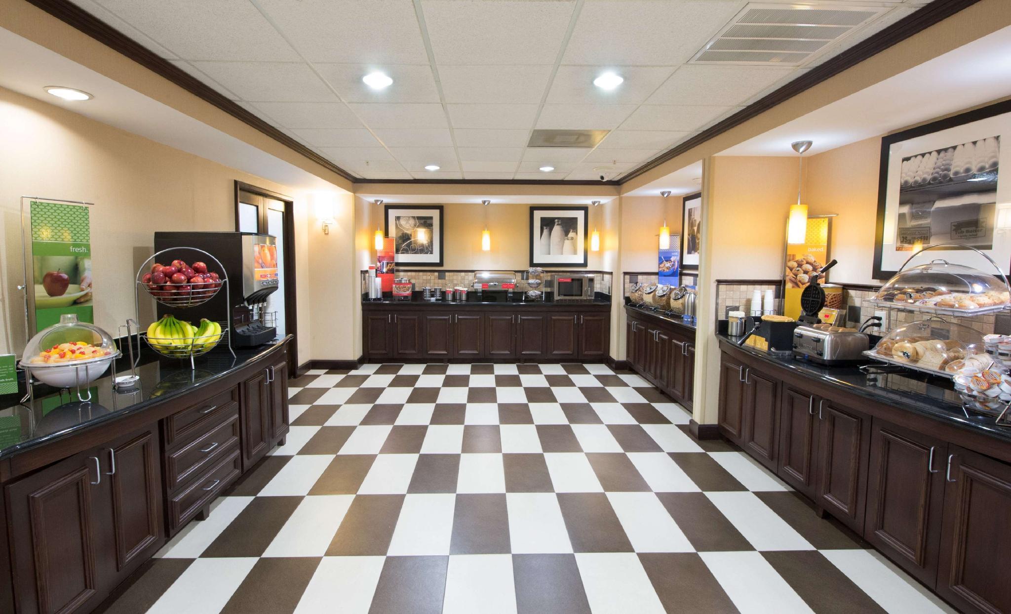 Hotel Hampton & Houston-bush Intercontinental Airport 3*