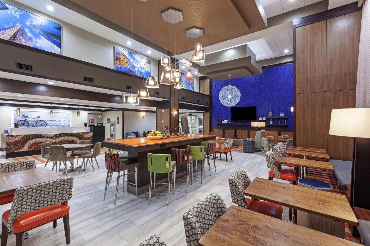Hampton & Houston-bush Intercontinental Airport Houston