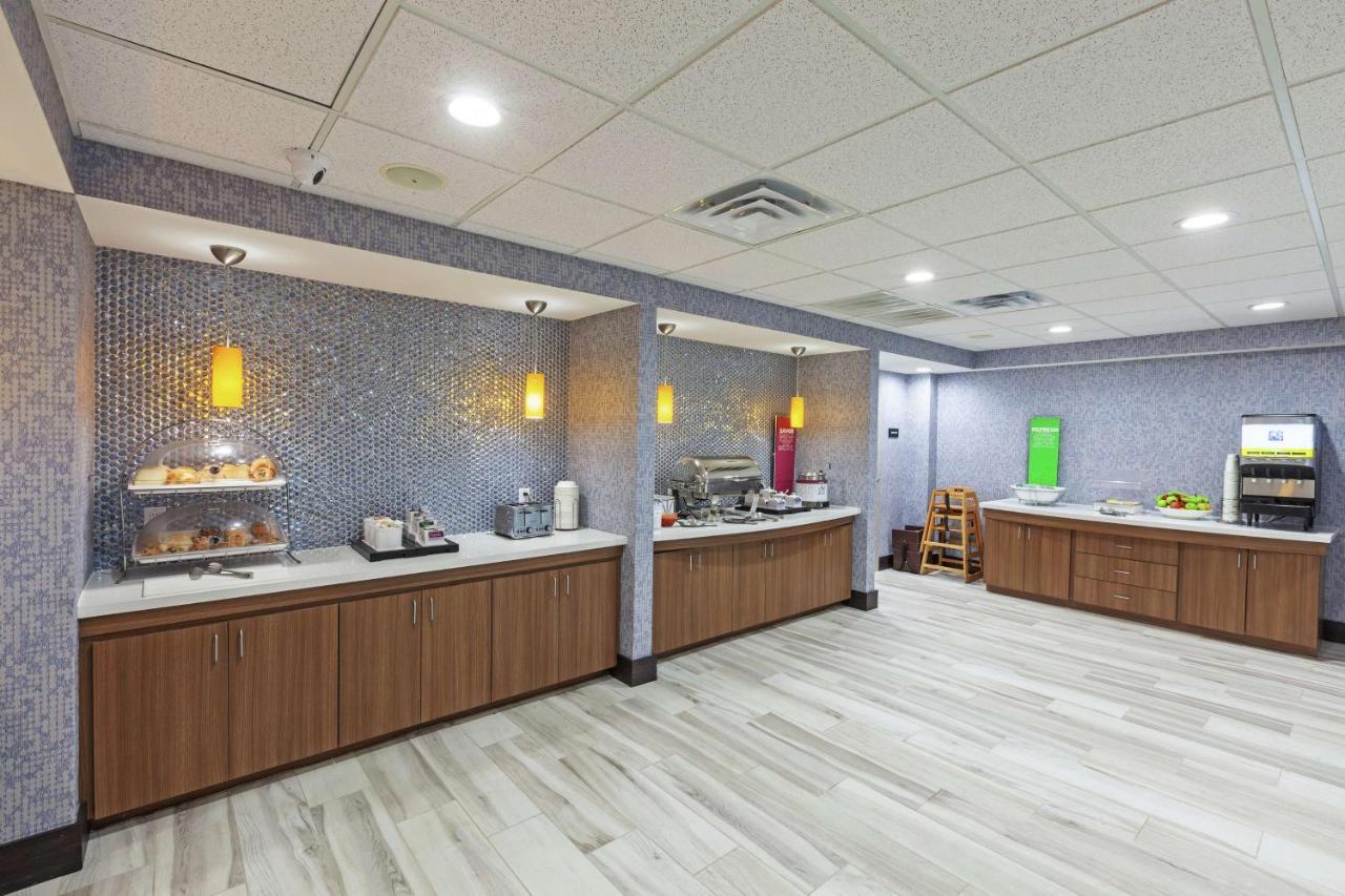 Hotel Hampton & Houston-bush Intercontinental Airport 3*